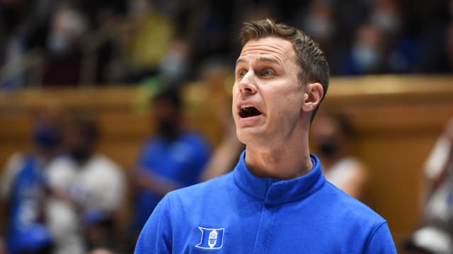 Duke basketball head coach Jon Scheyer